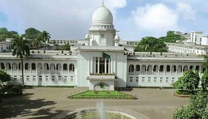 গত ৩ জুন থেকে শুরু হওয়া ঈদুল আজহার ছুটি, সাপ্তাহিক ছুটি ও আদালতের নির্ধারিত অবকাশ শেষে আবারও প্রাণচাঞ্চল্য ফিরছে দেশের সর্বোচ্চ আদালত, বাংলাদেশ সুপ্রিম কোর্টে। দীর্ঘ প্রায় দুই সপ্তাহের বিরতির পর আগামী রোববার, অর্থাৎ ২৩ জুন থেকে পুনরায় নিয়মিত বিচারিক কার্যক্রম শুরু হচ্ছে হাইকোর্ট বিভাগ ও আপিল বিভাগে।