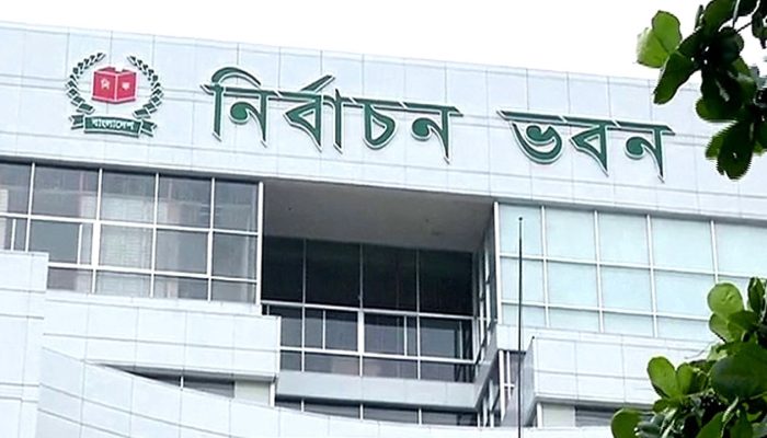 সংসদ নির্বাচনের প্রস্তুতির কাজ পুরোদমে এগিয়ে নিচ্ছে ইসি