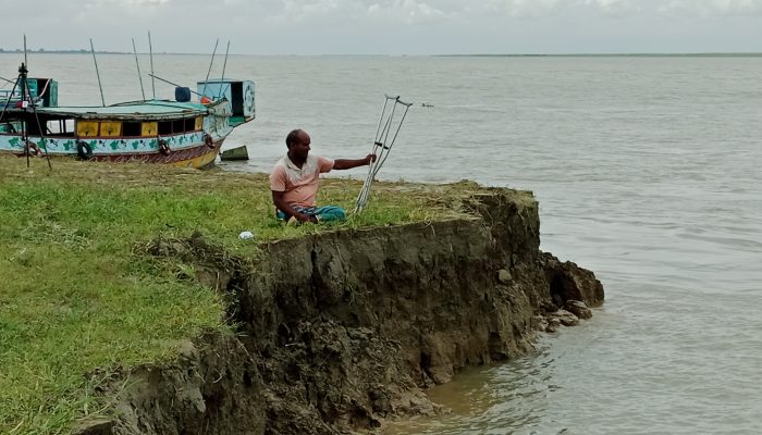 পদ্মার ভাঙন কবলিত ফরিদপুরের চরাঞ্চল