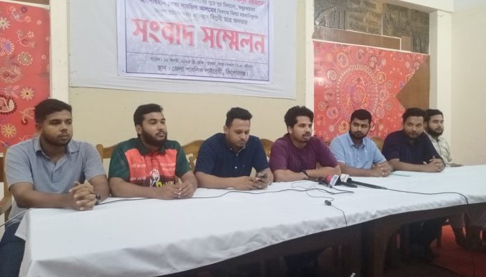 বিএনপি উপদেষ্টা ফজলুর রহমানের অপসারণের দাবি ছাত্র আন্দোলনের