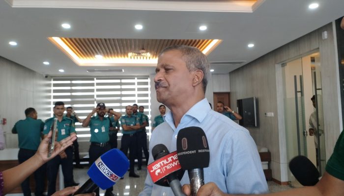 ফেব্রুয়ারিতেই নির্বাচন, এরপর আমরা বিদায় নেব : আসিফ নজরুল