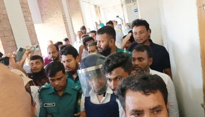 ৫ দিনের রিমান্ডে মাই টিভির চেয়ারম্যান নাসির